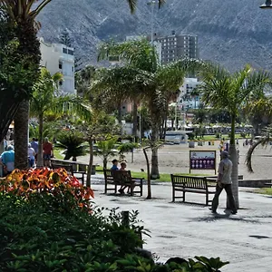 https://emma-los-cristianos.tenerifehoteles.net